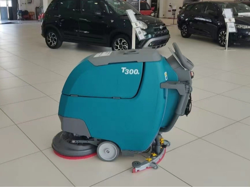 手推式洗地機(jī)遇故障，別慌，這樣處理