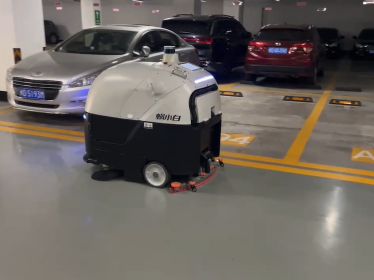 坦力智能清潔機(jī)器人：自動生成清潔報告 破解記錄統(tǒng)計難題