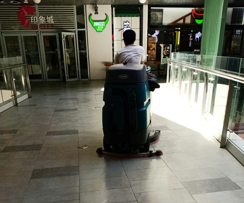 商場洗地機(jī)