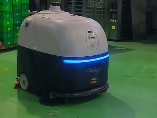 乳業(yè)車間轉(zhuǎn)型：坦力掃地機器人助力，人力精簡效益升