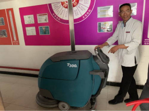 酒店用對洗地機(jī)，才能叫五星級