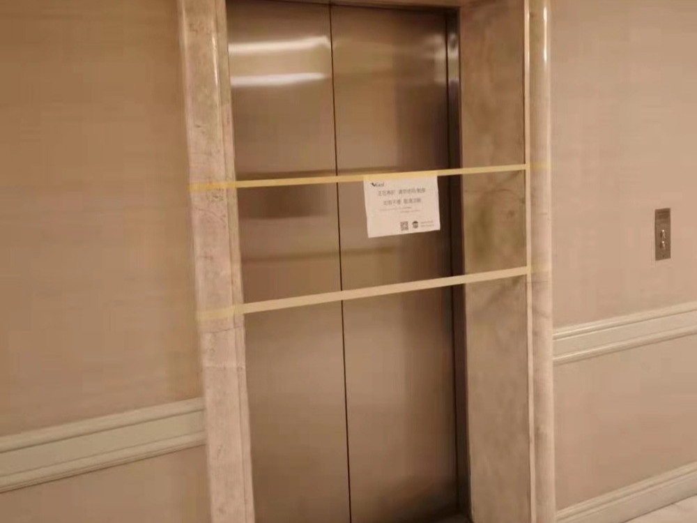 電梯消毒遭腐蝕，如何才能避免？