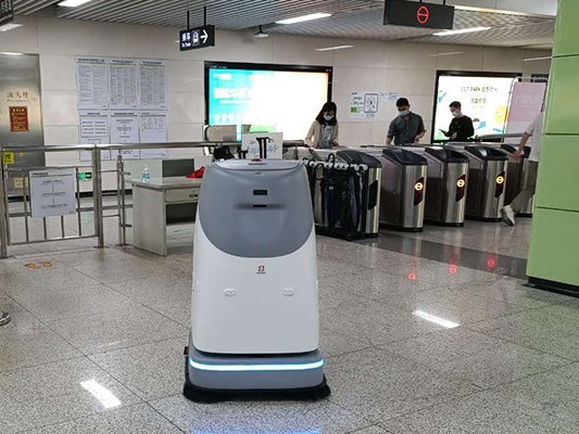 坦力工業(yè)智能清掃機器人：如何節(jié)省人工成本？